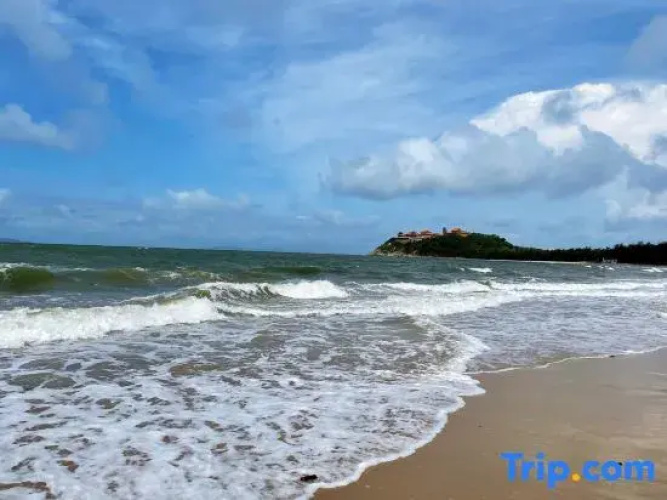 Yangjiang Beach House B&B