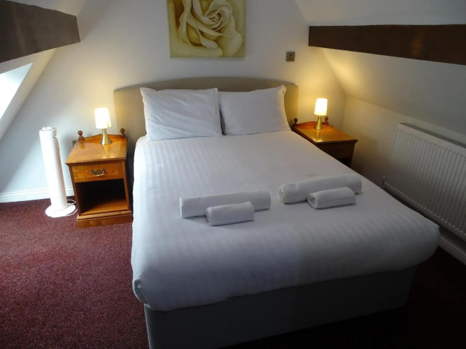 Rampant Lion Hotel