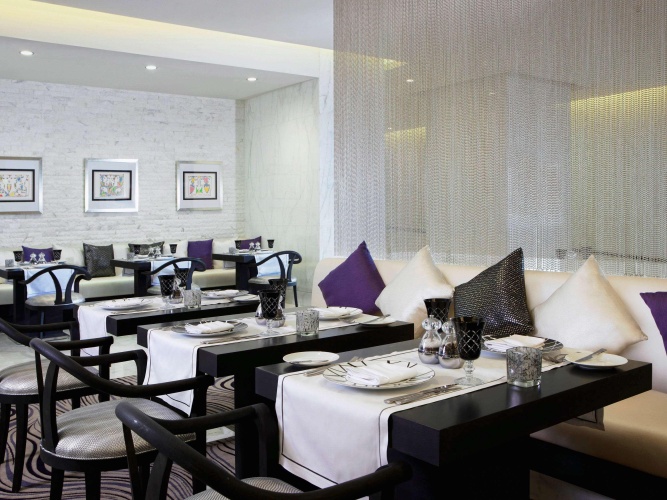 Sofitel Abu Dhabi Corniche photo 17
