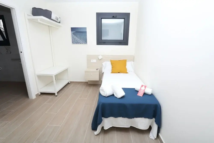 Hostal Palmones