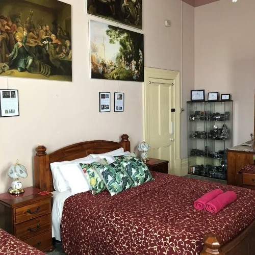 1 Bedroom Standard Triple Suite