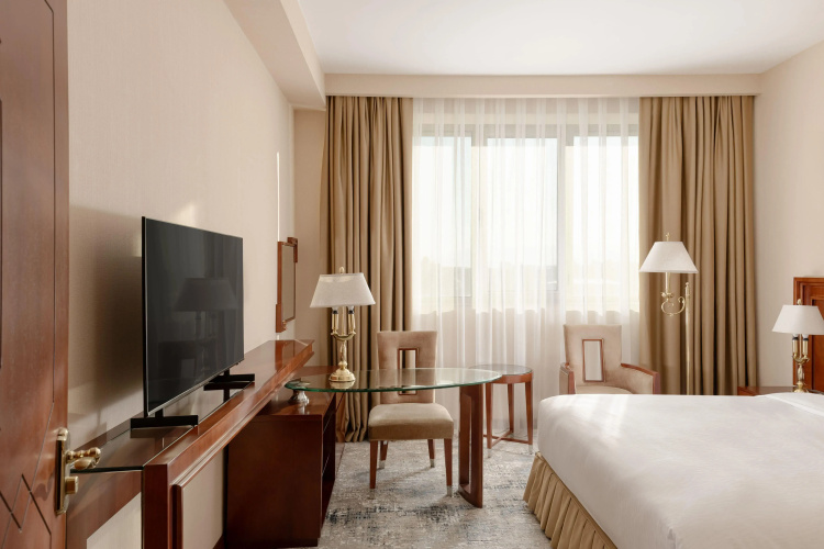 Ramada Plaza By Wyndham Gence