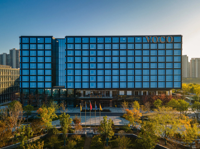voco Hefei Binhu by IHG
