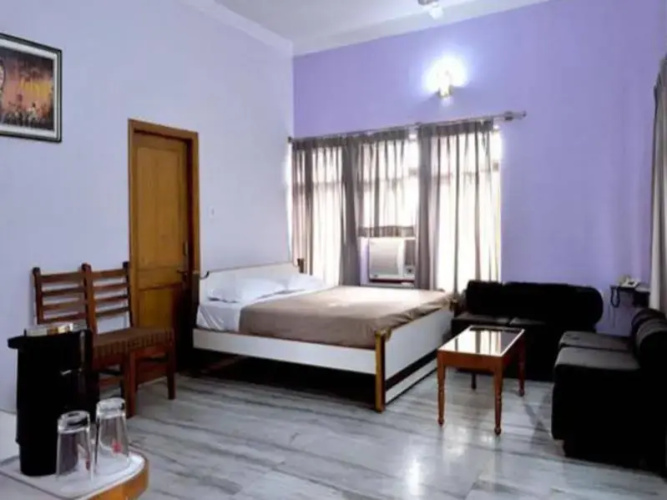 Basant Inn