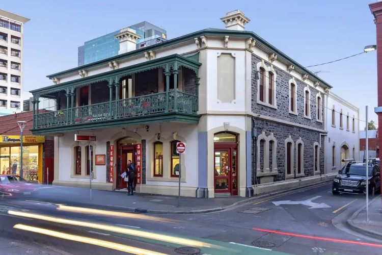 Tequila Sunrise Hostel - South Australia