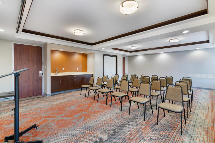 Comfort Inn Airport photo 22