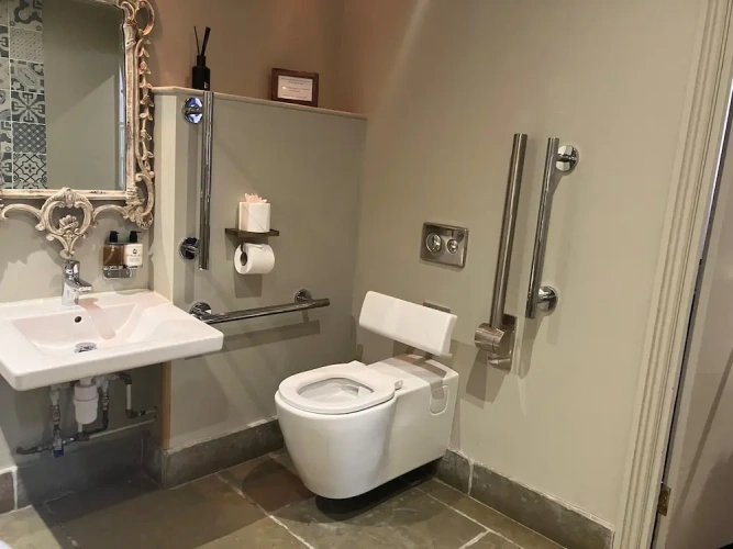Economy room