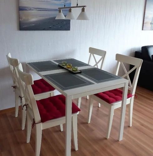 1 Bedroom Apartment with balcony