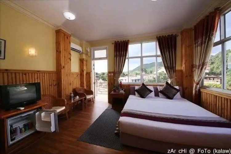 Superior room with balcony
