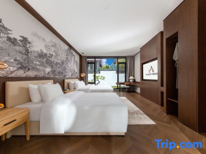Twin Suite