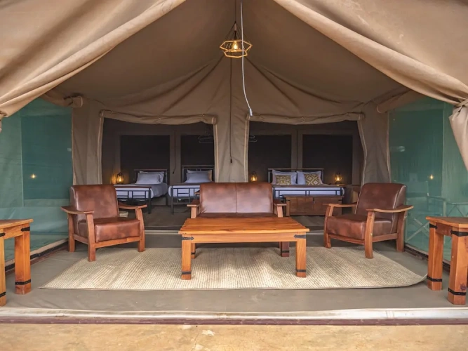 2 Bedrooms Family Tent