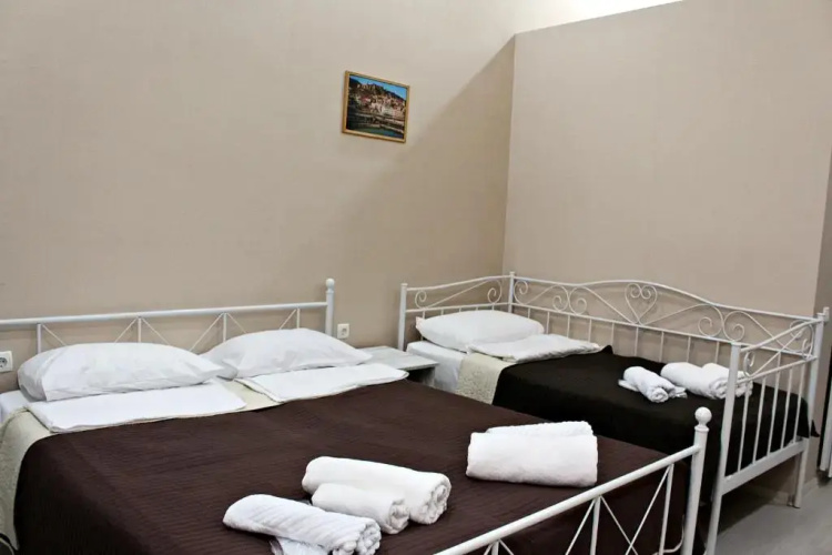 Home 6