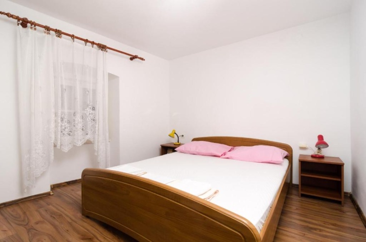 3 Bedrooms Triple Apartment