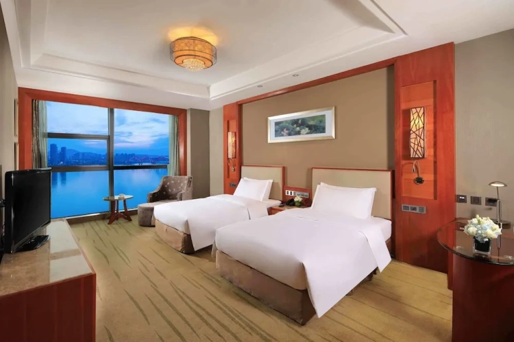 Executive Double room with river view