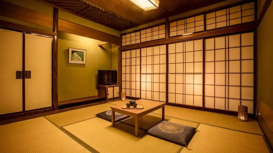 Economy room