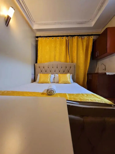 Sunrise Suites