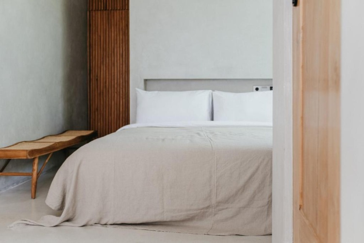 2 Bedrooms Villa