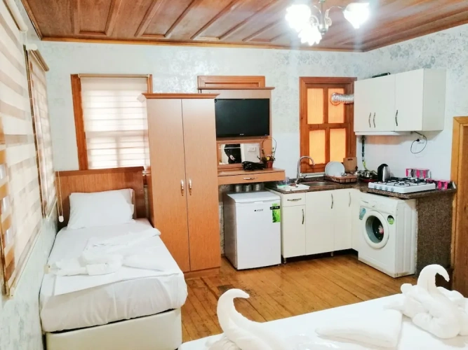 2 Bedrooms Apartment