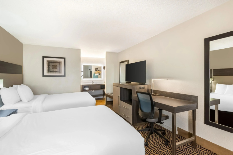 Best Western Central Inn