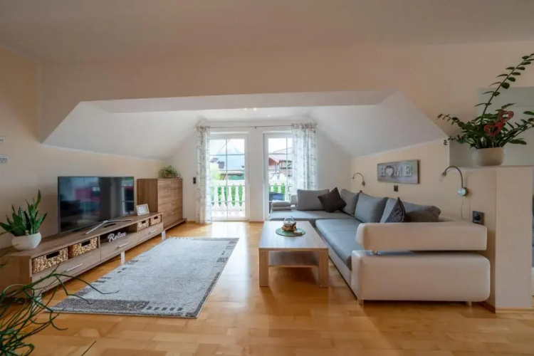Apartment Tinney
