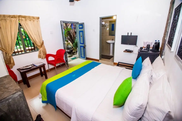 Settle Inn Tourist Lodge