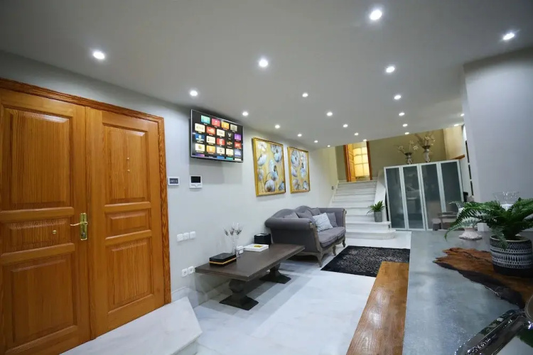 Jootiq Loft