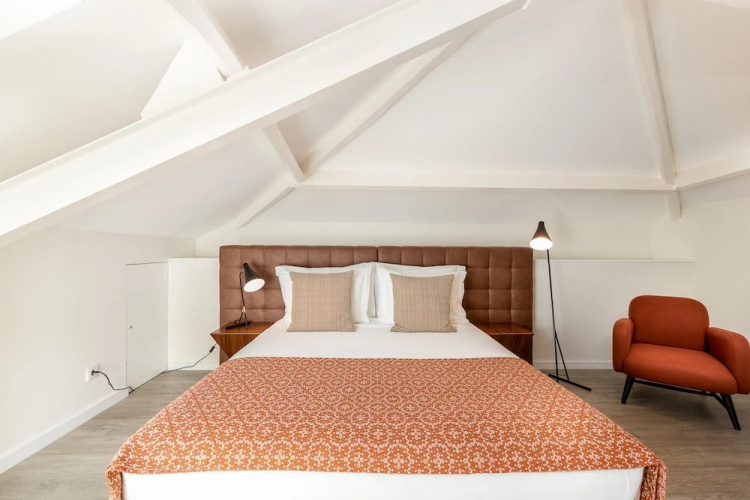 Travelstaytion - Central in Oporto