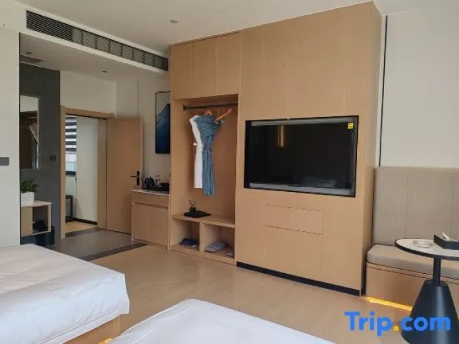Deluxe Twin Suite