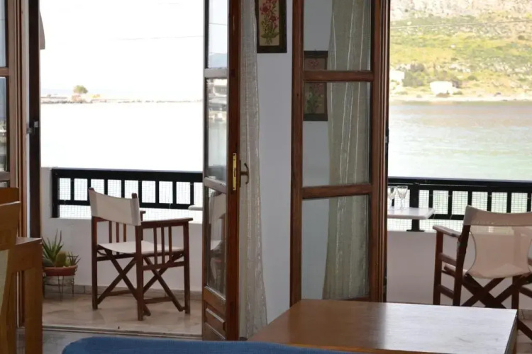 MATRONI'S HOUSE - 2ος όροφος, ιδιόκτητο σπίτι