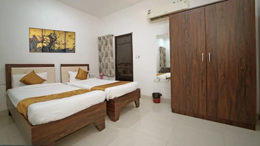 Hotel Kareda Inn