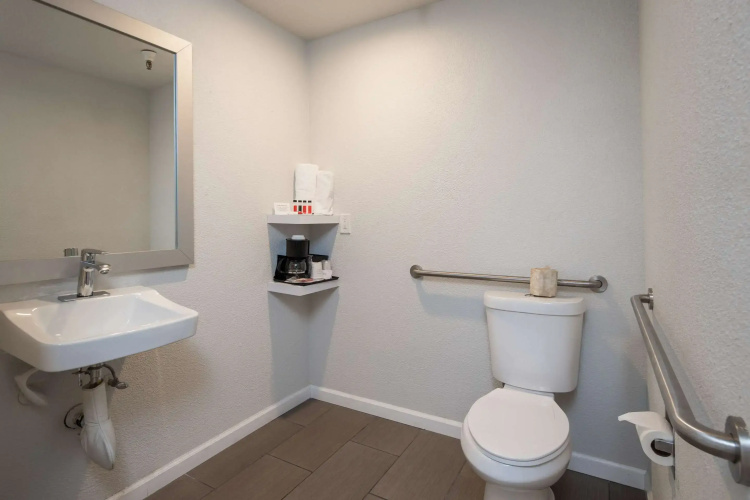 Rodeway Inn Milpitas near Great Mall