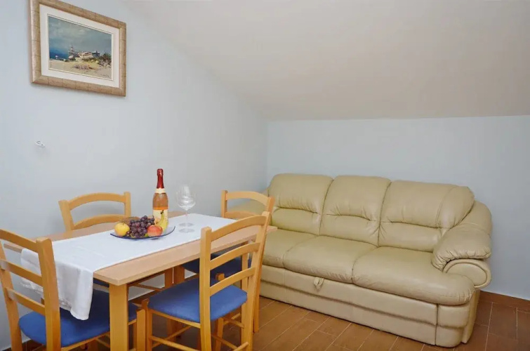 Apartment Ana