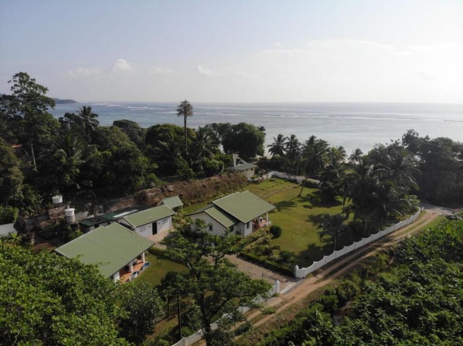 3 Bedrooms Villa