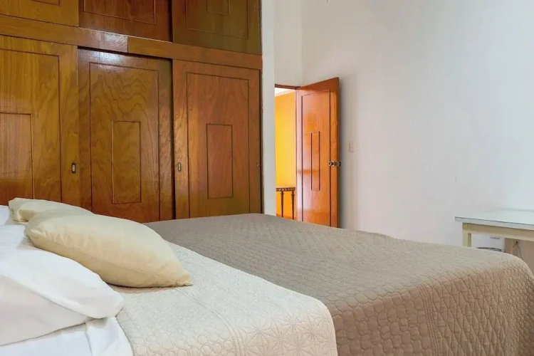 Spacious Cuernavaca House Pool Grill