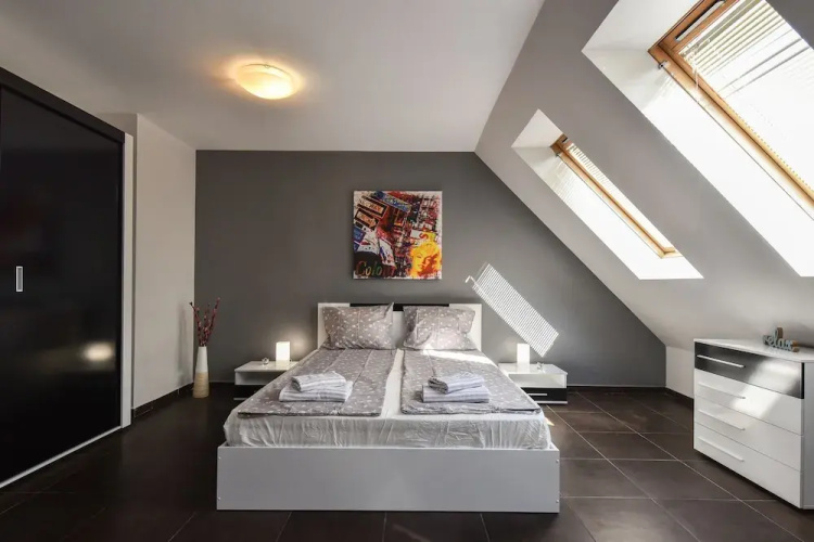 FM Deluxe 2-BDR Maisonette - Vitosha Mountain View