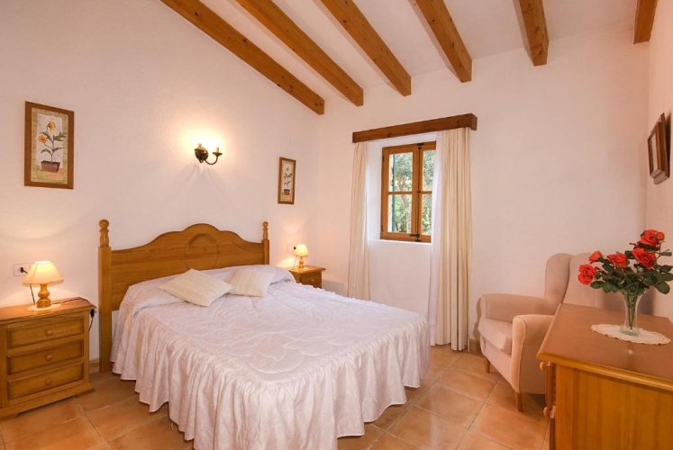 2 Bedrooms Cottage