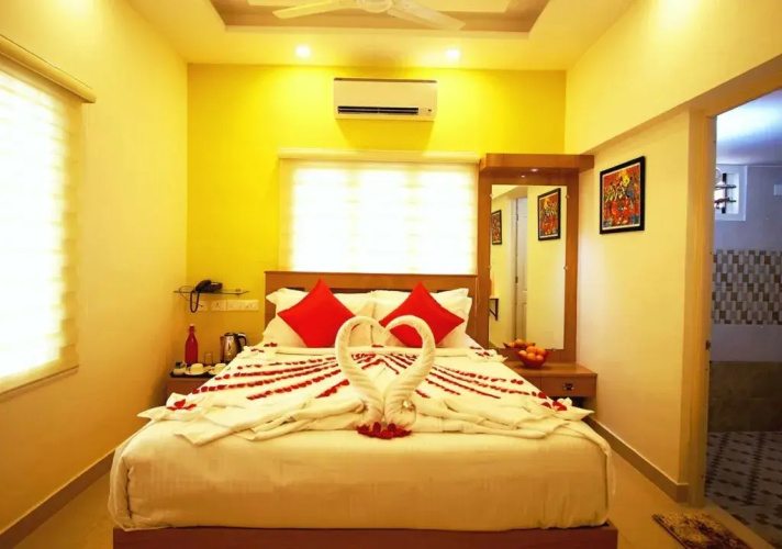 Warm Stay Retreat