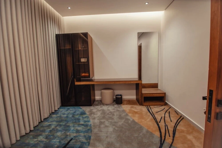 Luxury Suite