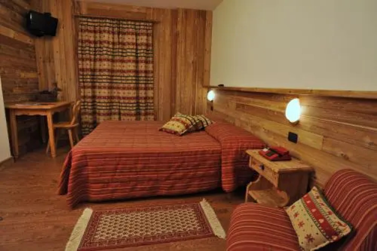 Hotel Rendez Vous