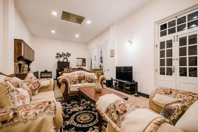 The Rosen Villa