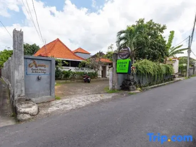 Urbanview Asung 2 Guesthouse near Canggu