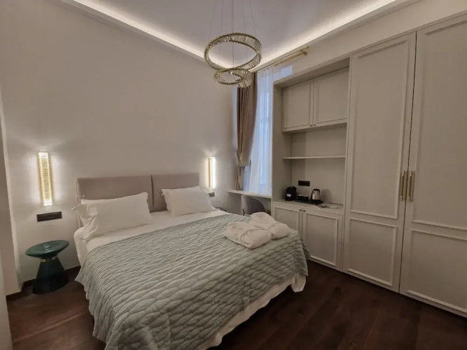 Jensen Luxury Suites
