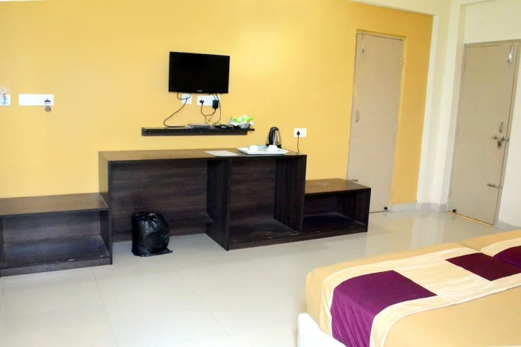 1 Bedroom Comfort Triple room with city view