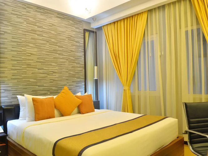 D' Hotel and Suites