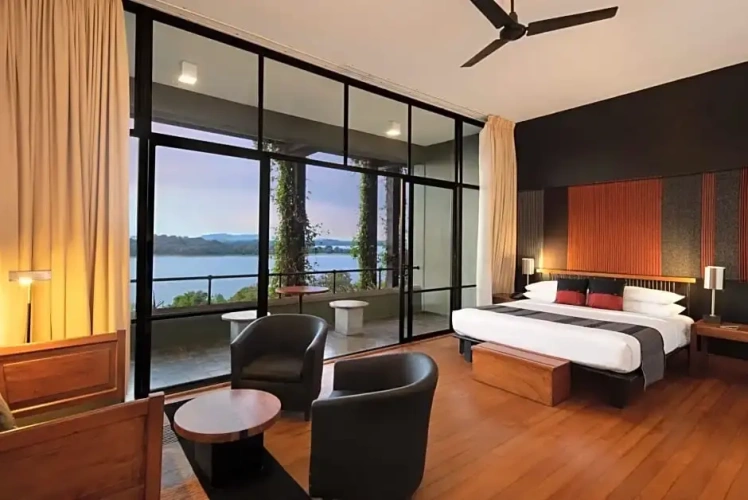 Luxury Twin room