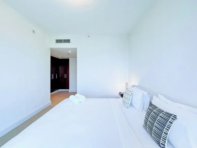 bnbme - Golf Tower - 2 BDR