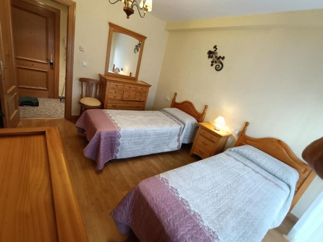 2 Bedrooms Apartment