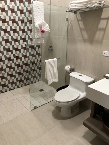 Standard Quadruple Basement room