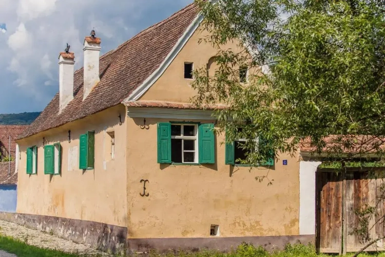 2 Bedrooms Cottage