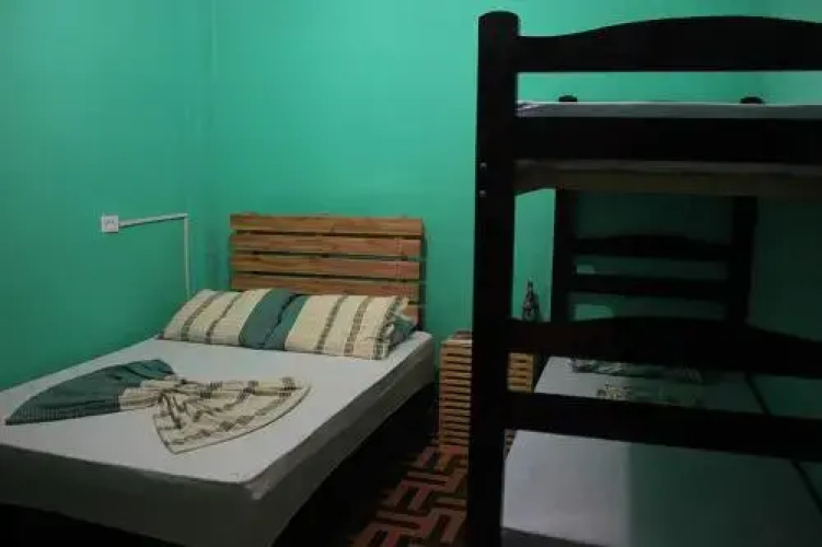 Tropicalista Hostel